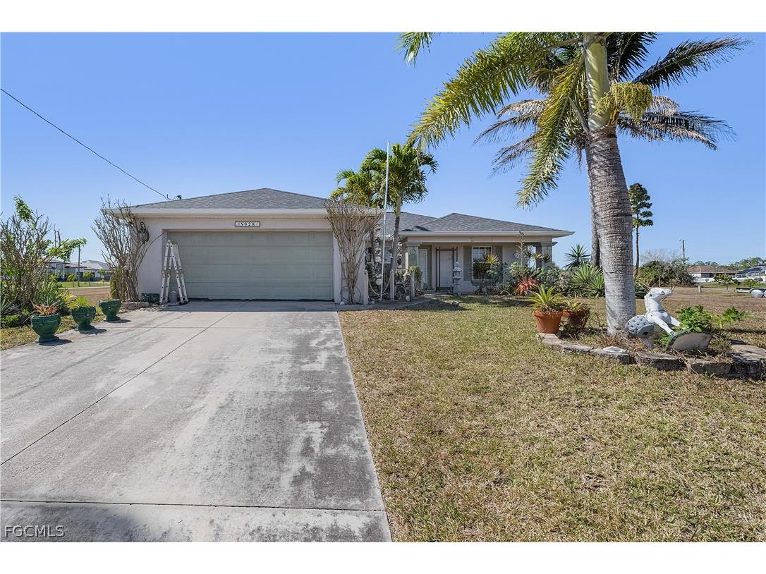 3928 NW 41st Place Cape Coral FL 33993 2026009497 image1