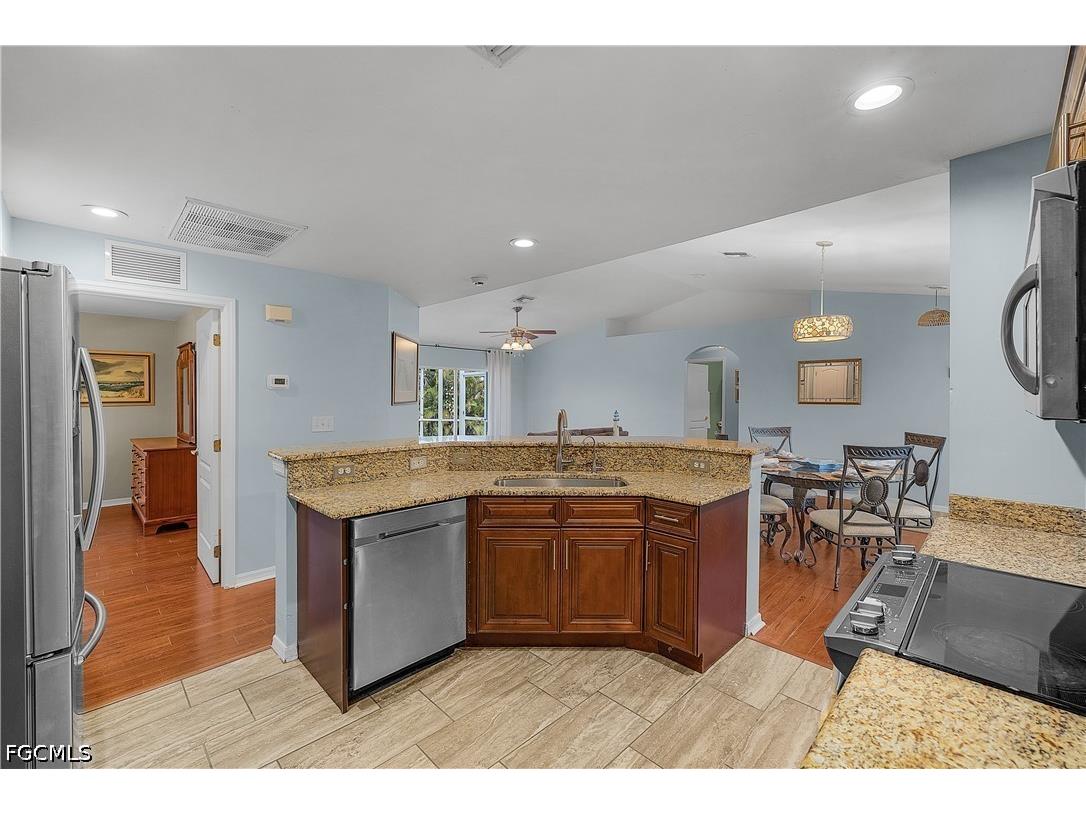 3928 NW 41st Place Cape Coral FL 33993 2026017894 image20