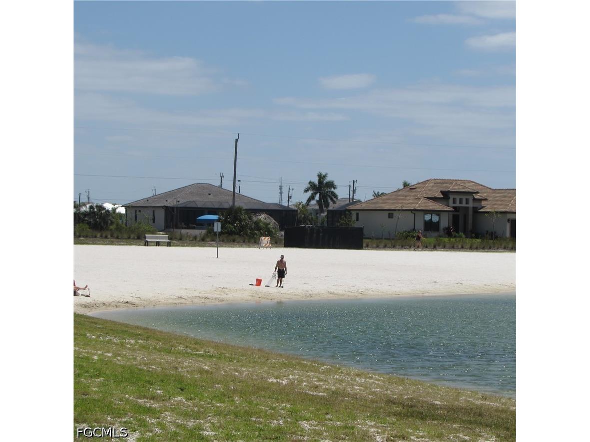 3928 NW 41st Place Cape Coral FL 33993 2026017894 image28