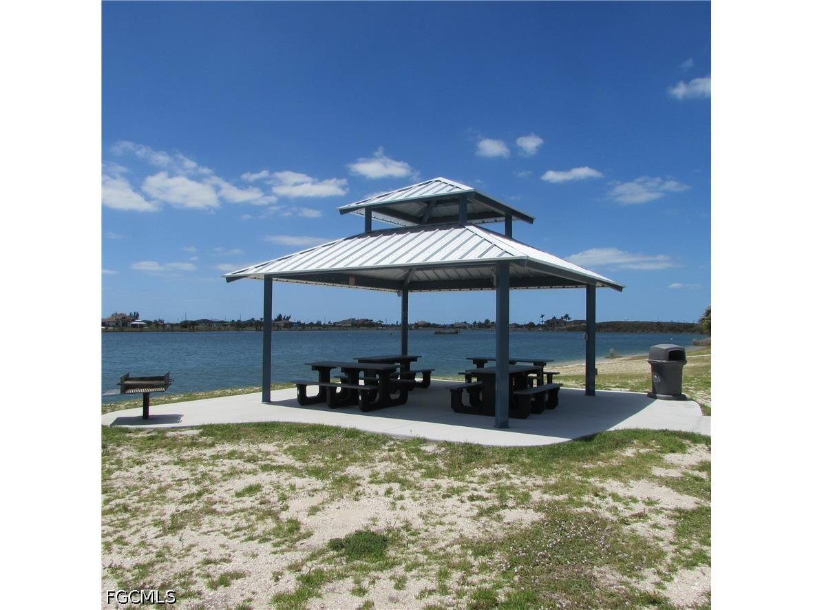 3928 NW 41st Place Cape Coral FL 33993 2026017894 image30