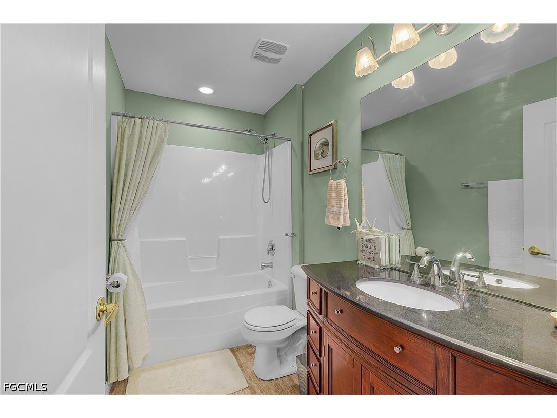 3928 NW 41st Place Cape Coral FL 33993 2026017894 image9