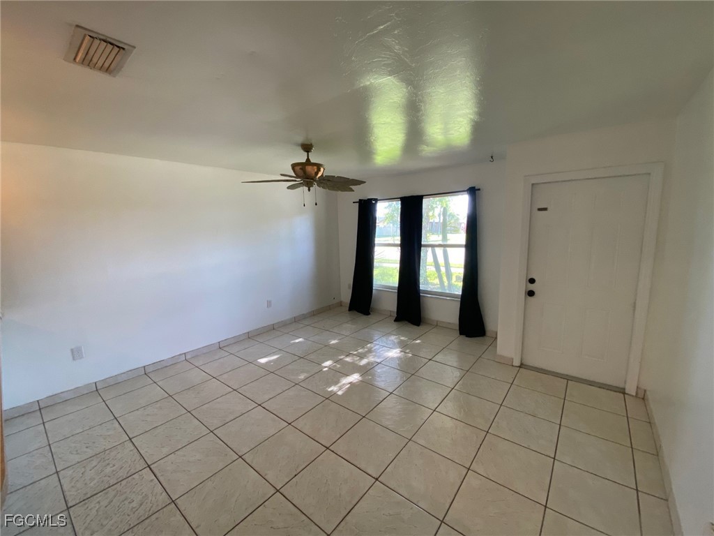 3928 Santa Barbara Boulevard Cape Coral FL 33914 2025008491 image4