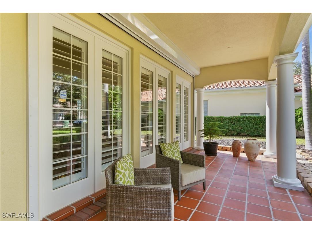 3928 Upolo Lane Naples FL 34119 225079590 image2