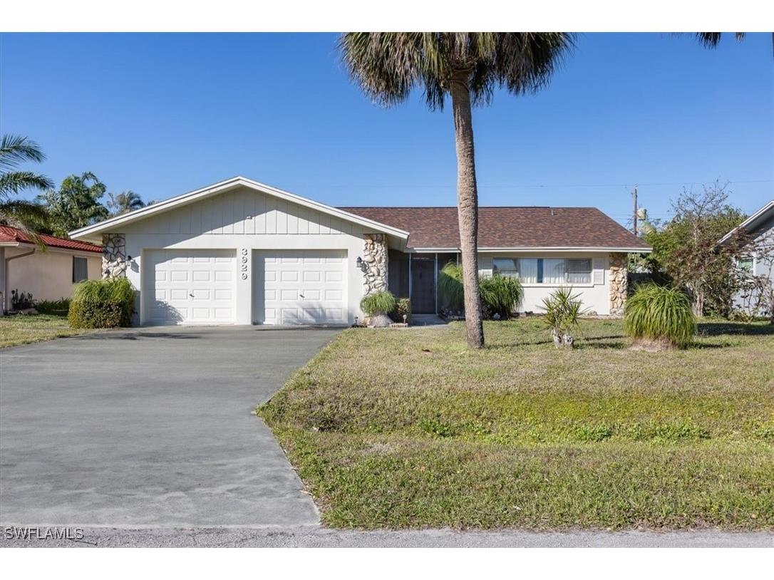 3929 Mohawk Place Naples FL 34112 225009563 image1