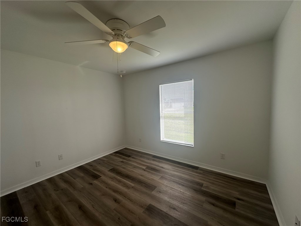 3929 NW 42nd Avenue Cape Coral FL 33993 2025020870 image15