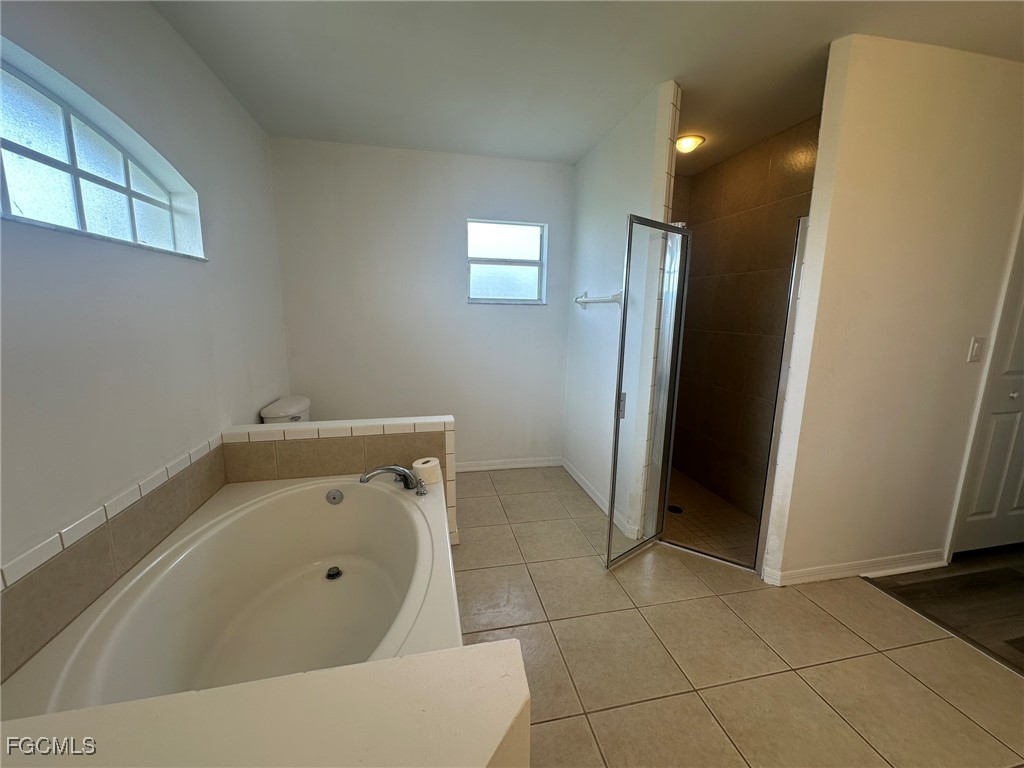 3929 NW 42nd Avenue Cape Coral FL 33993 2025020870 image25
