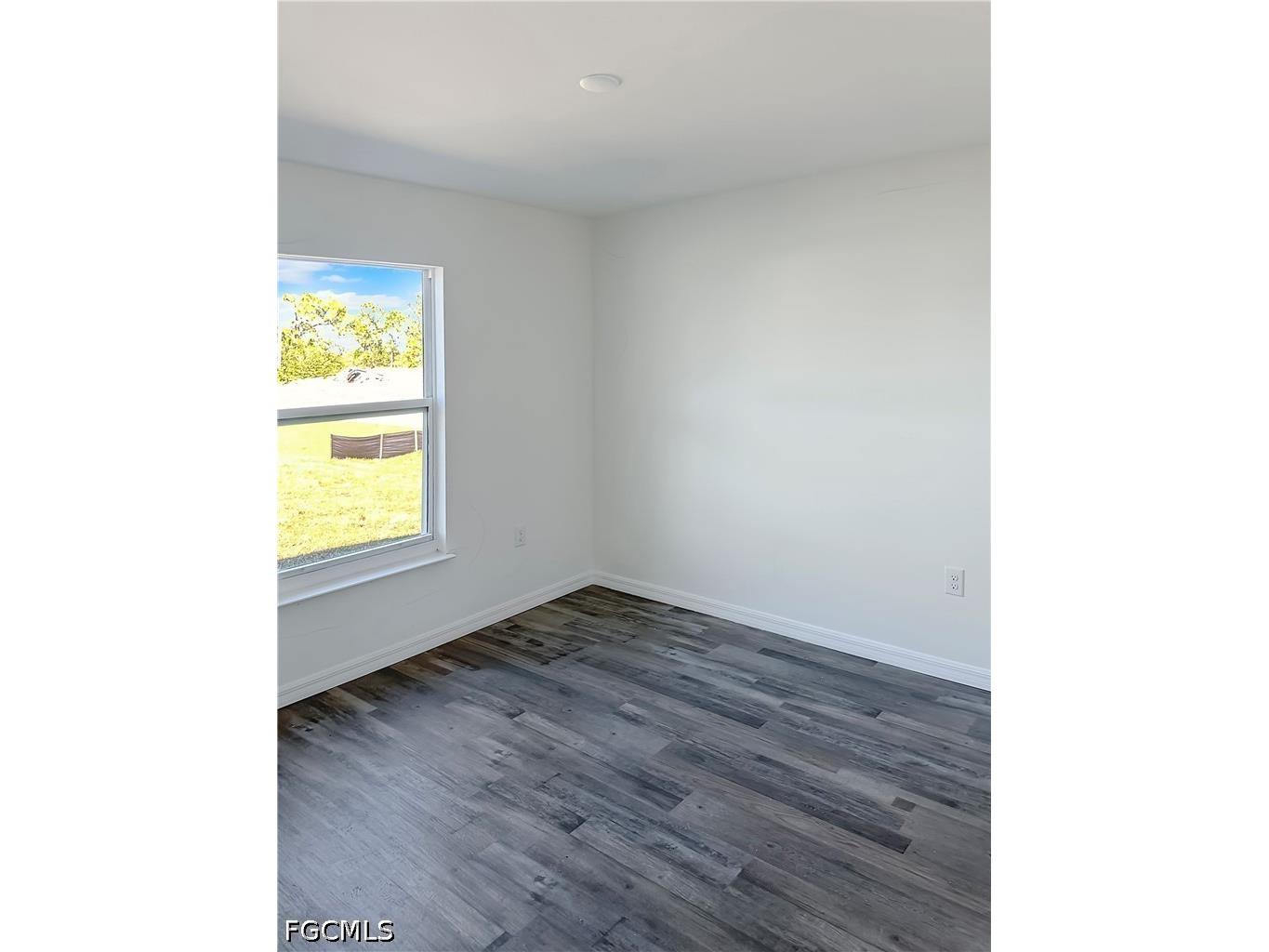 3929 NW 42nd Lane Cape Coral FL 33993 2026017513 image8