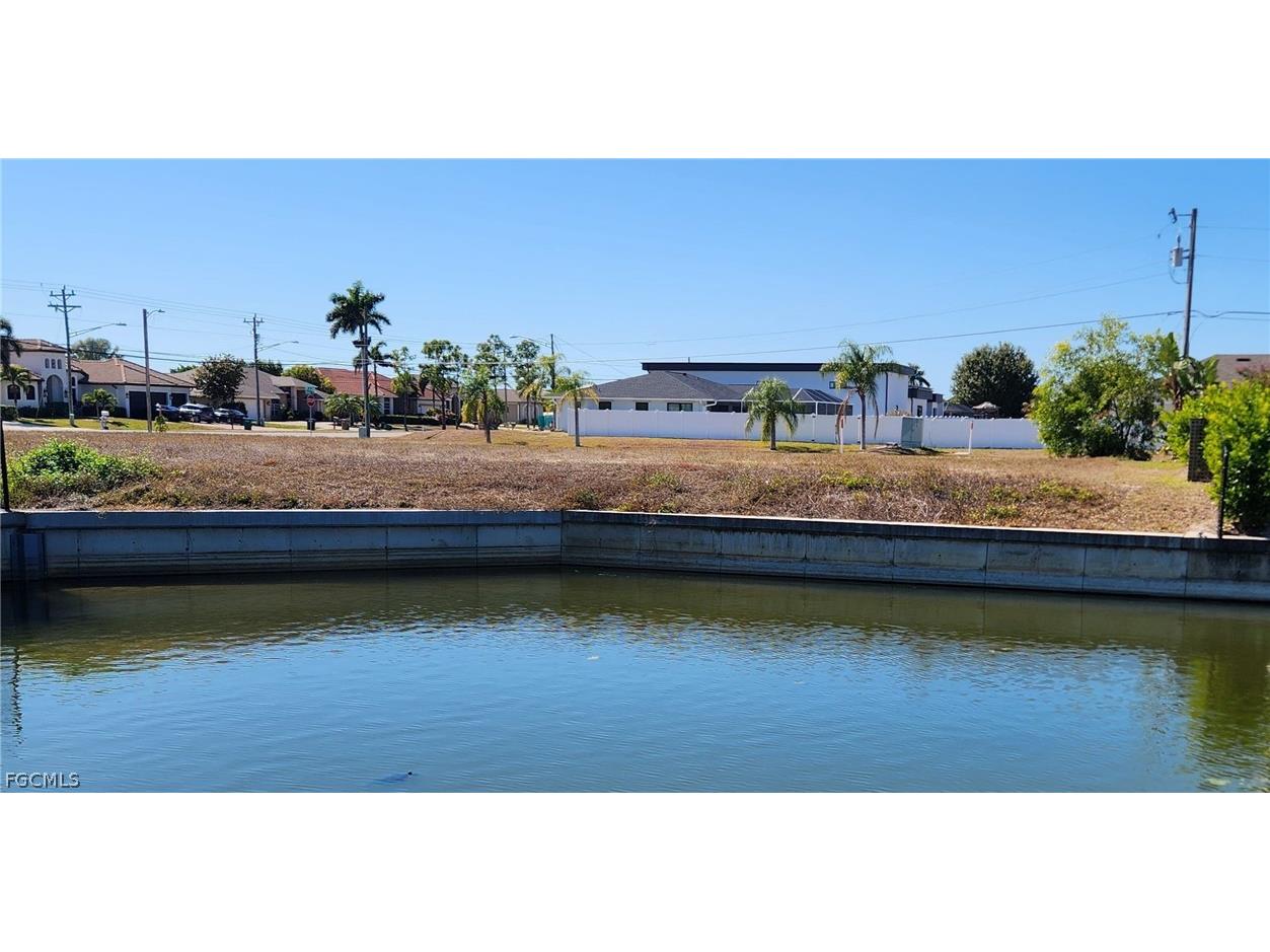 3929 SW 13th Avenue Cape Coral FL 33914 2025025567 image1