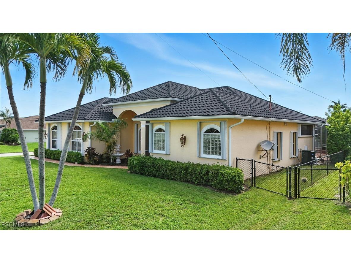 3929 SW 26th Avenue Cape Coral FL 33914 2025001455 image2