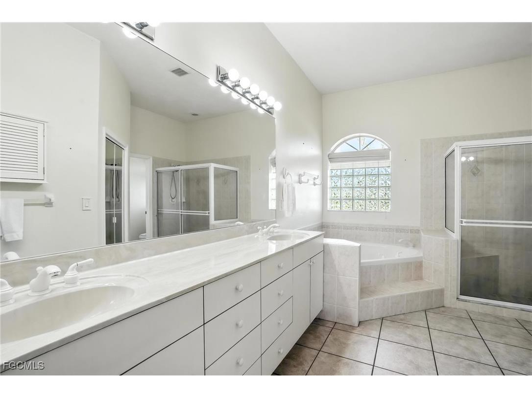 3929 SW 26th Avenue Cape Coral FL 33914 2025001455 image26