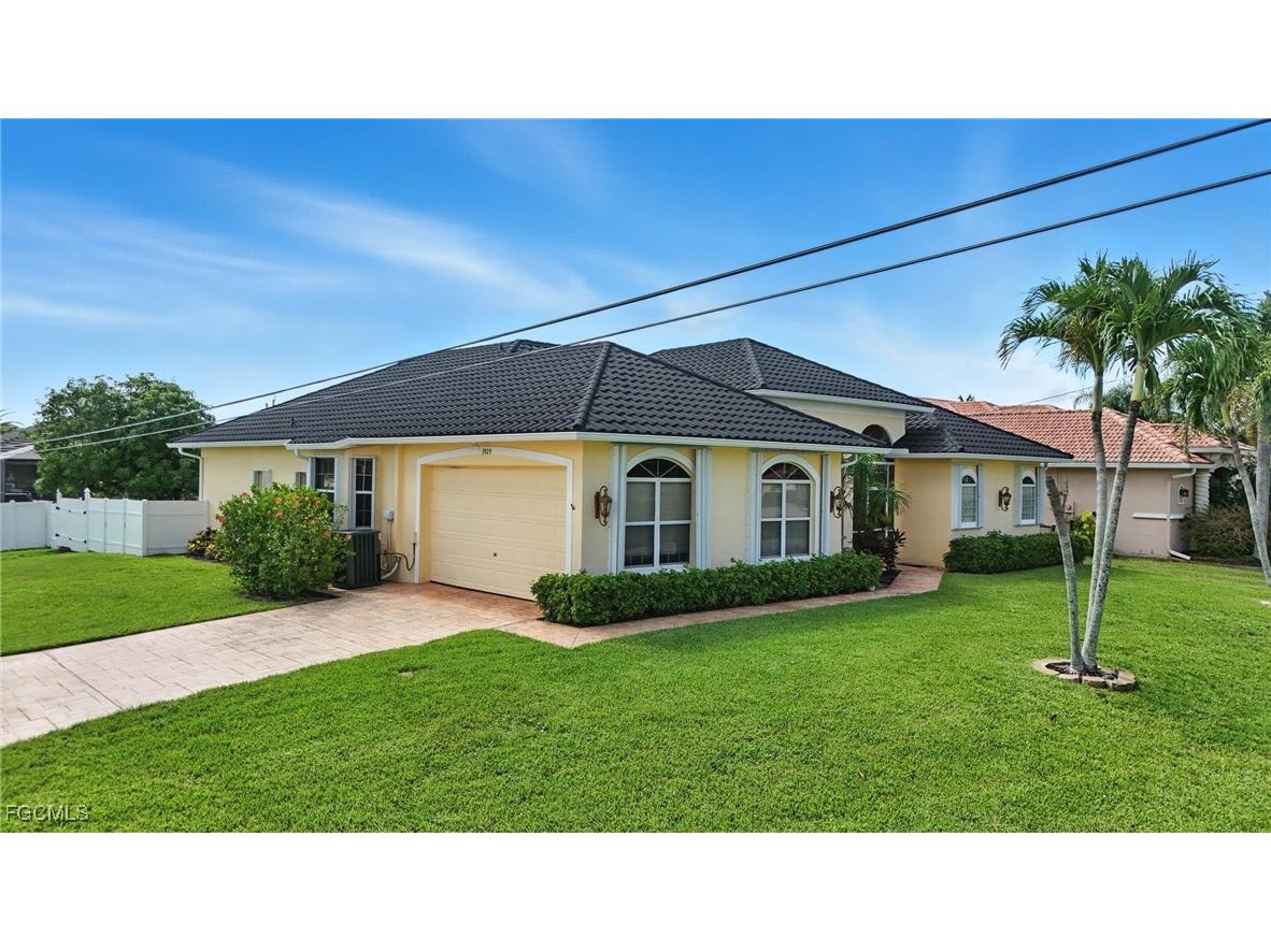 3929 SW 26th Avenue Cape Coral FL 33914 2025001455 image3