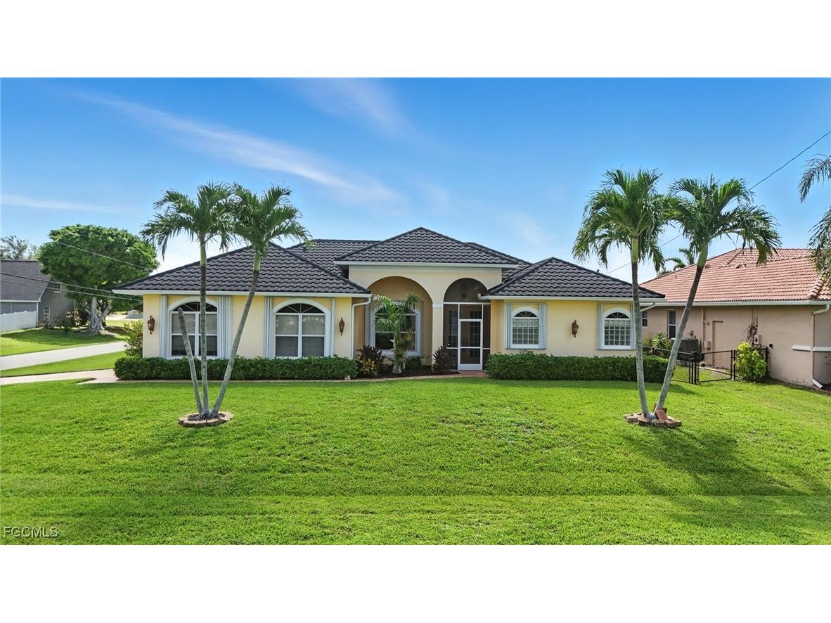 3929 SW 26th Avenue Cape Coral FL 33914 2025001455 image4