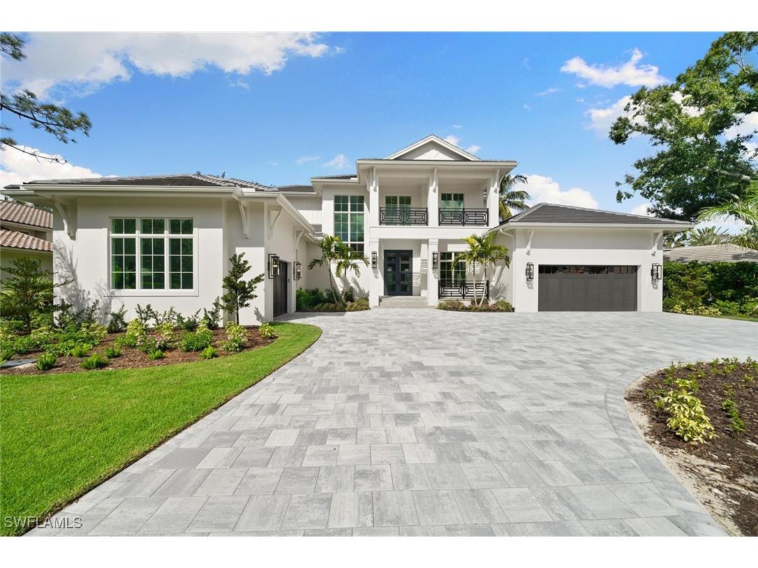 3929 Woodlake Drive Bonita Springs FL 34134 224074316 image1