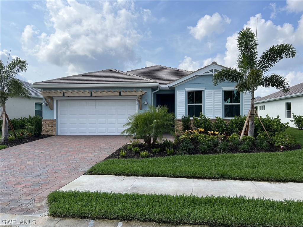393 Deauville Loop Naples FL 34114 223027942 image1