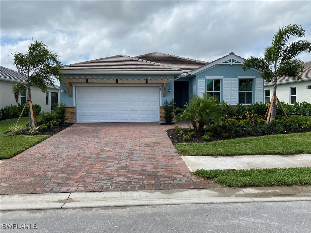 393 Deauville Loop Naples FL 34114 224070620 image1