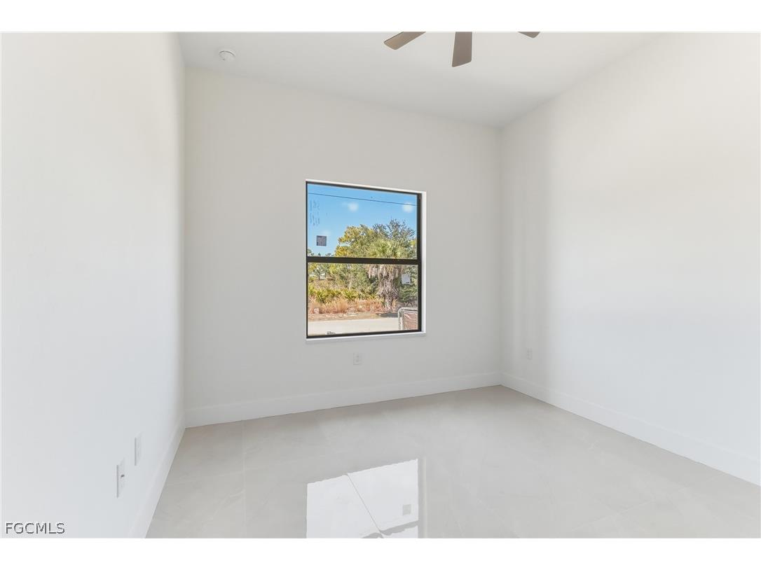 373-375 Lillon Avenue S Lehigh Acres FL 33974 2026006844 image11