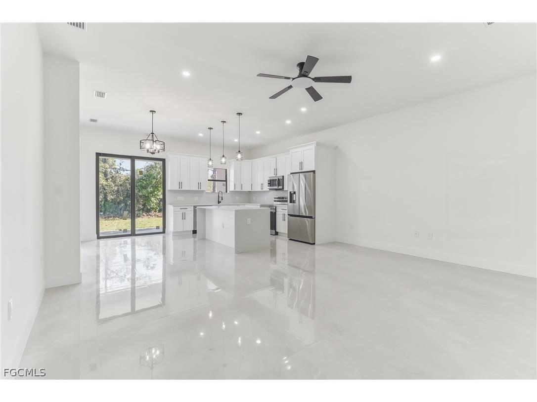 373-375 Lillon Avenue S Lehigh Acres FL 33974 2026006844 image20