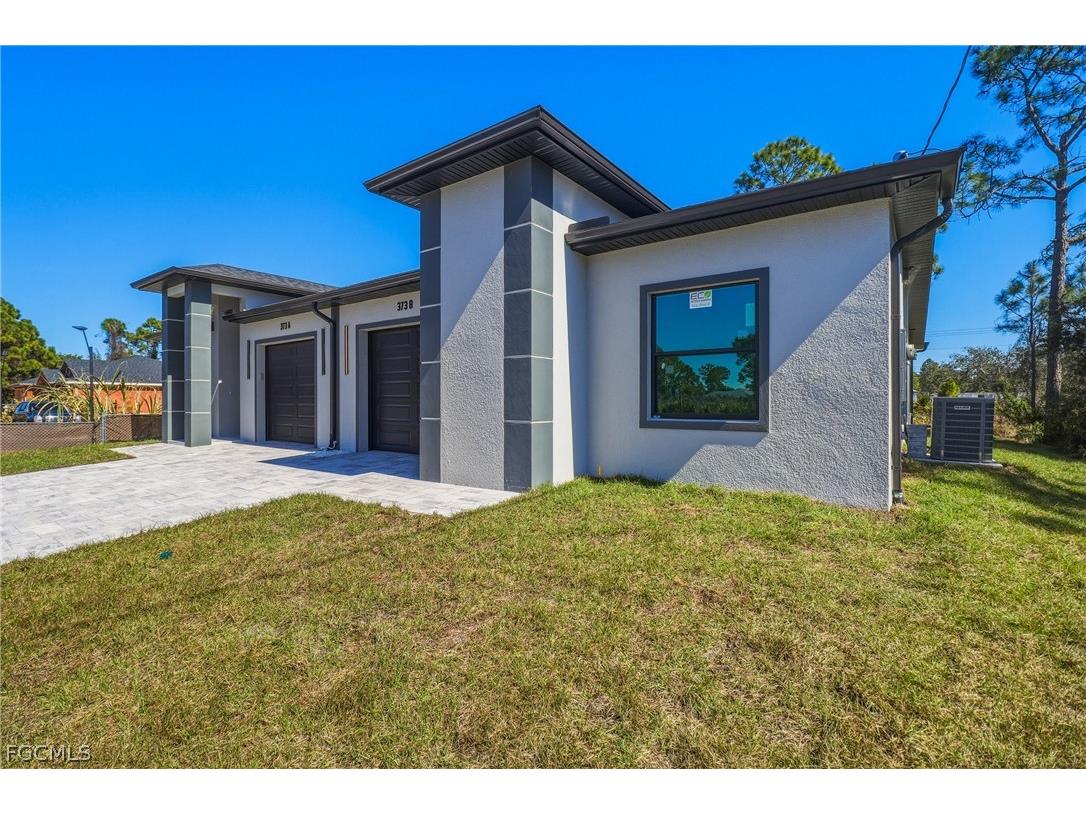 373-375 Lillon Avenue S Lehigh Acres FL 33974 2026006844 image3