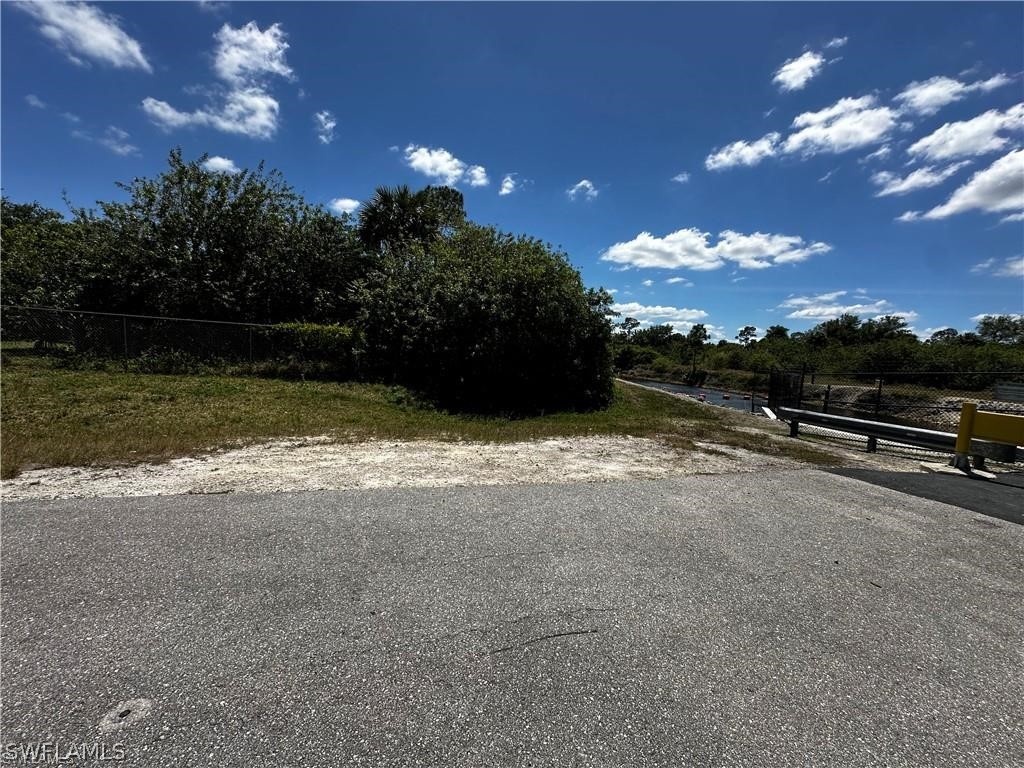 3930 20th Avenue SE Naples FL 34117 224060511 image1
