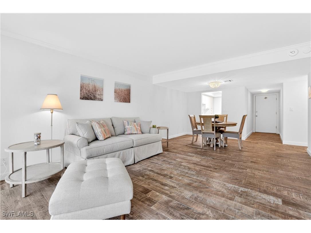 3930 Belair Lane #108 Naples FL 34103 225083708 image8