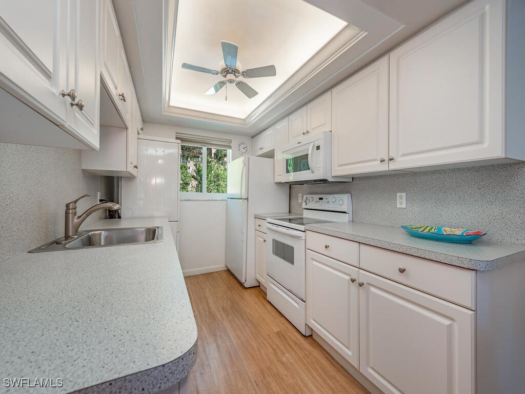 3930 Belair Lane #207 Naples FL 34103 225079816 image5