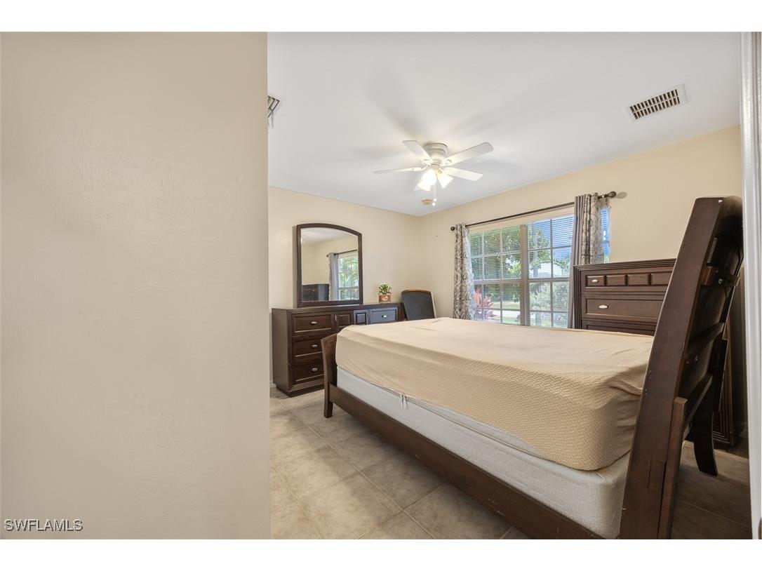 3930 SW 15th Place Cape Coral FL 33914 225052419 image15