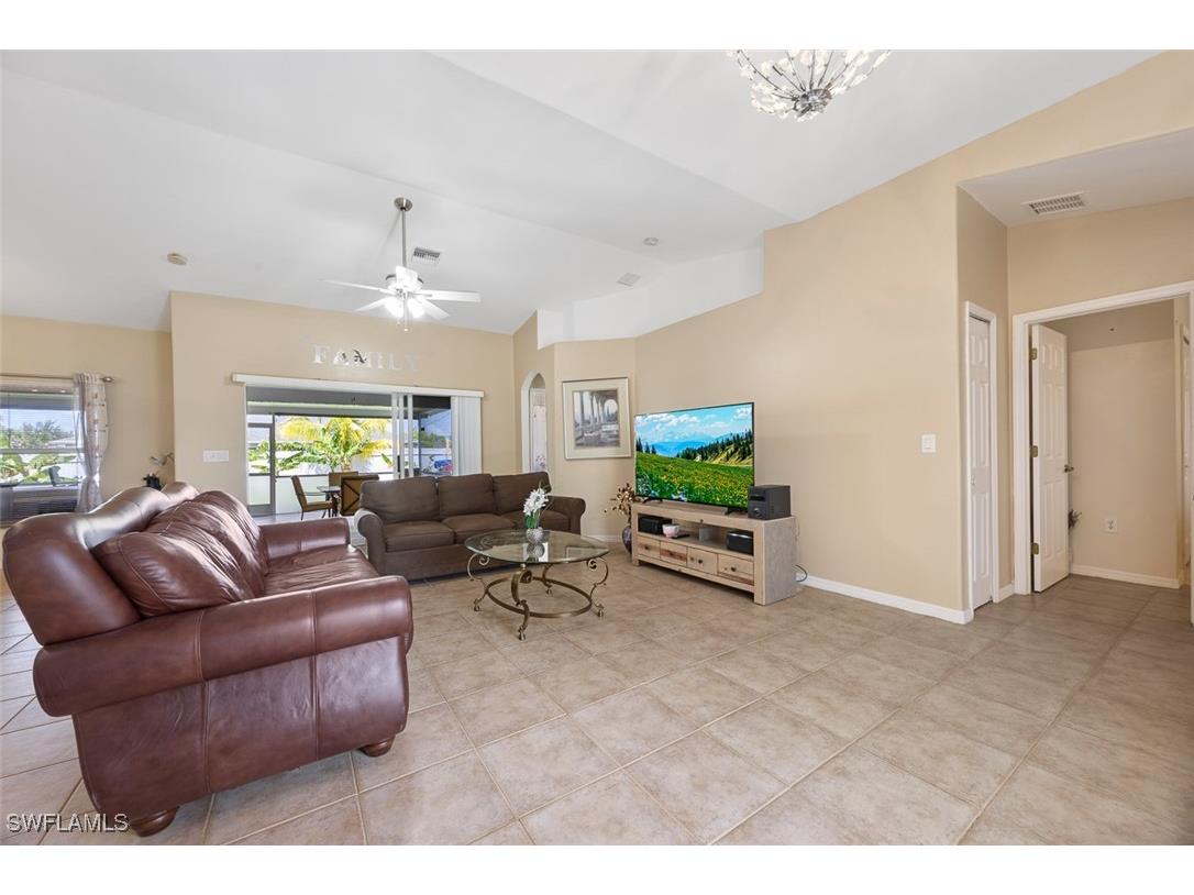 3930 SW 15th Place Cape Coral FL 33914 225052419 image6