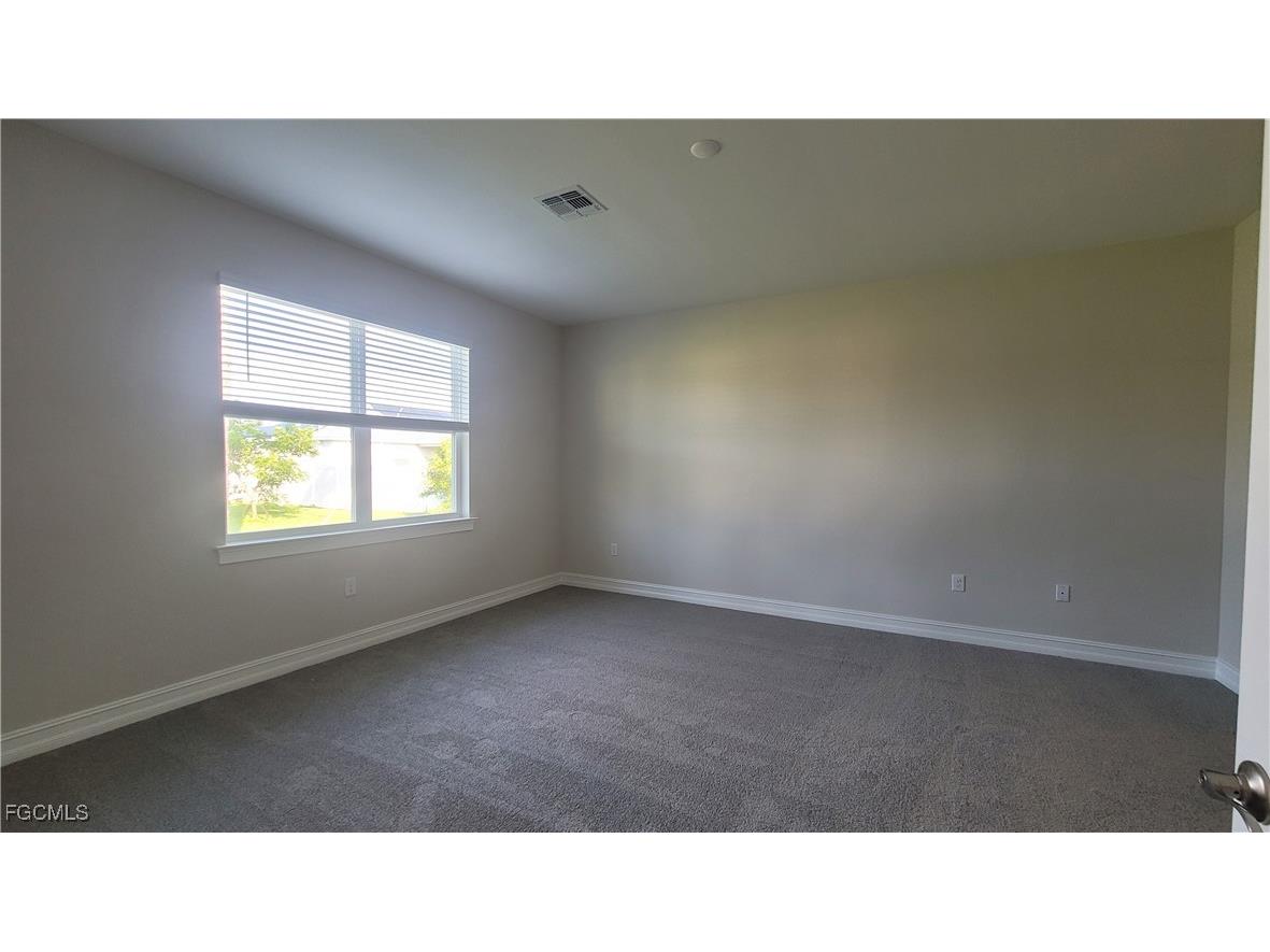 3930 SW 16th Place Cape Coral FL 33914 2025005670 image19