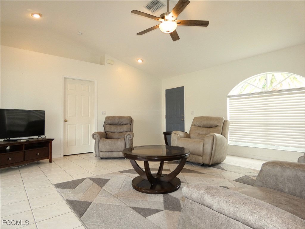 3930 SW 1st Avenue Cape Coral FL 33914 2026002209 image10