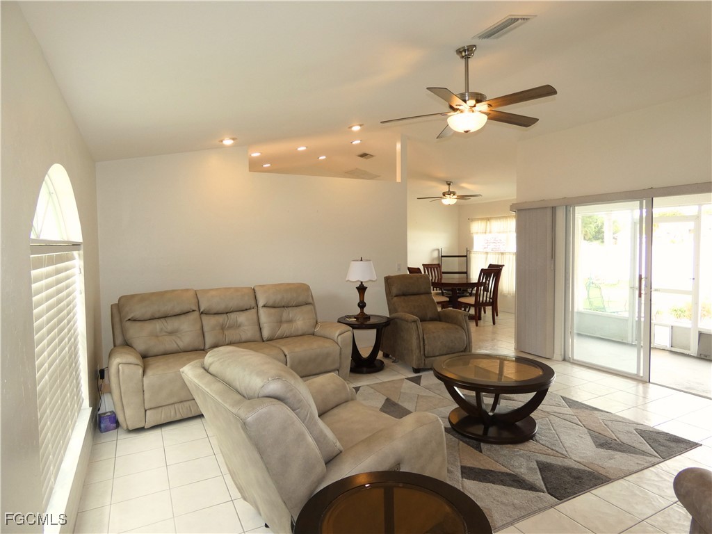 3930 SW 1st Avenue Cape Coral FL 33914 2026002209 image12