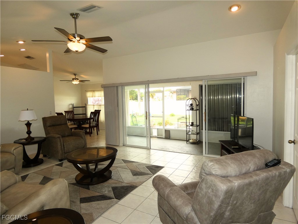 3930 SW 1st Avenue Cape Coral FL 33914 2026002209 image13