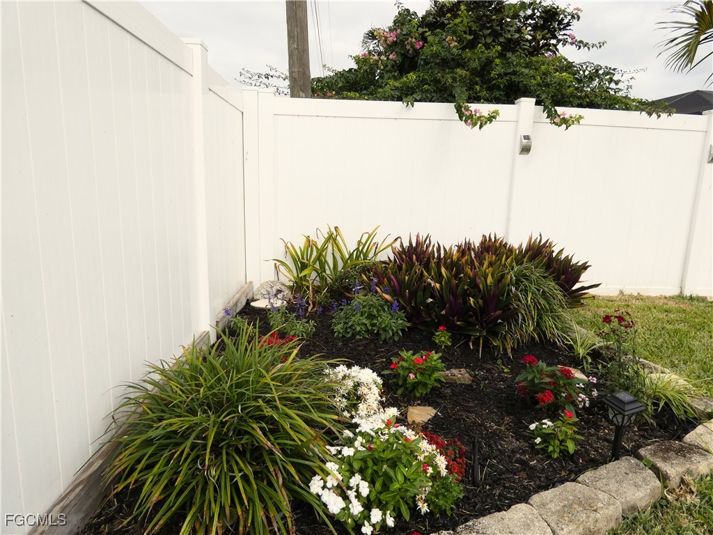 3930 SW 1st Avenue Cape Coral FL 33914 2026002209 image5
