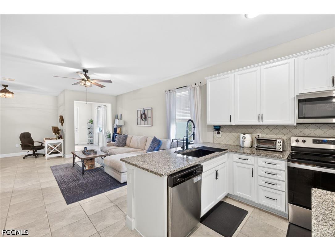 3930 Spotted Eagle Way Fort Myers FL 33966 2026020764 image11