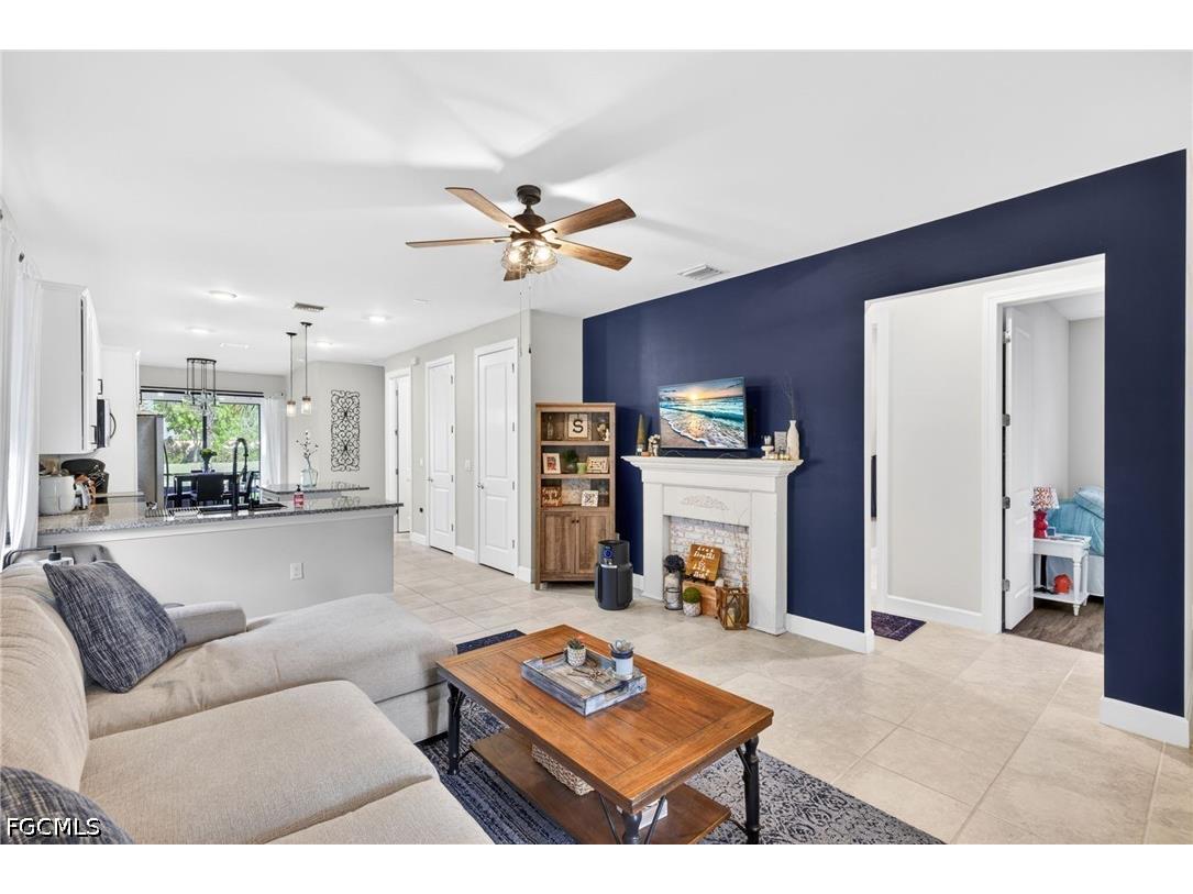 3930 Spotted Eagle Way Fort Myers FL 33966 2026020764 image5