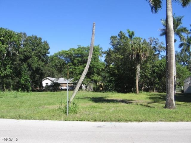 3931 Pearl Street Fort Myers FL 33916 2025001994 image1