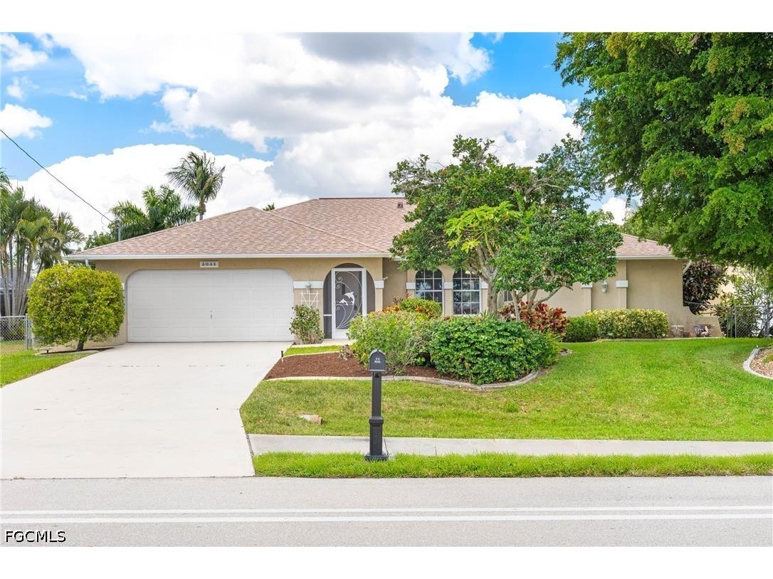 3931 Pelican Boulevard Cape Coral FL 33914 2026024659 image1