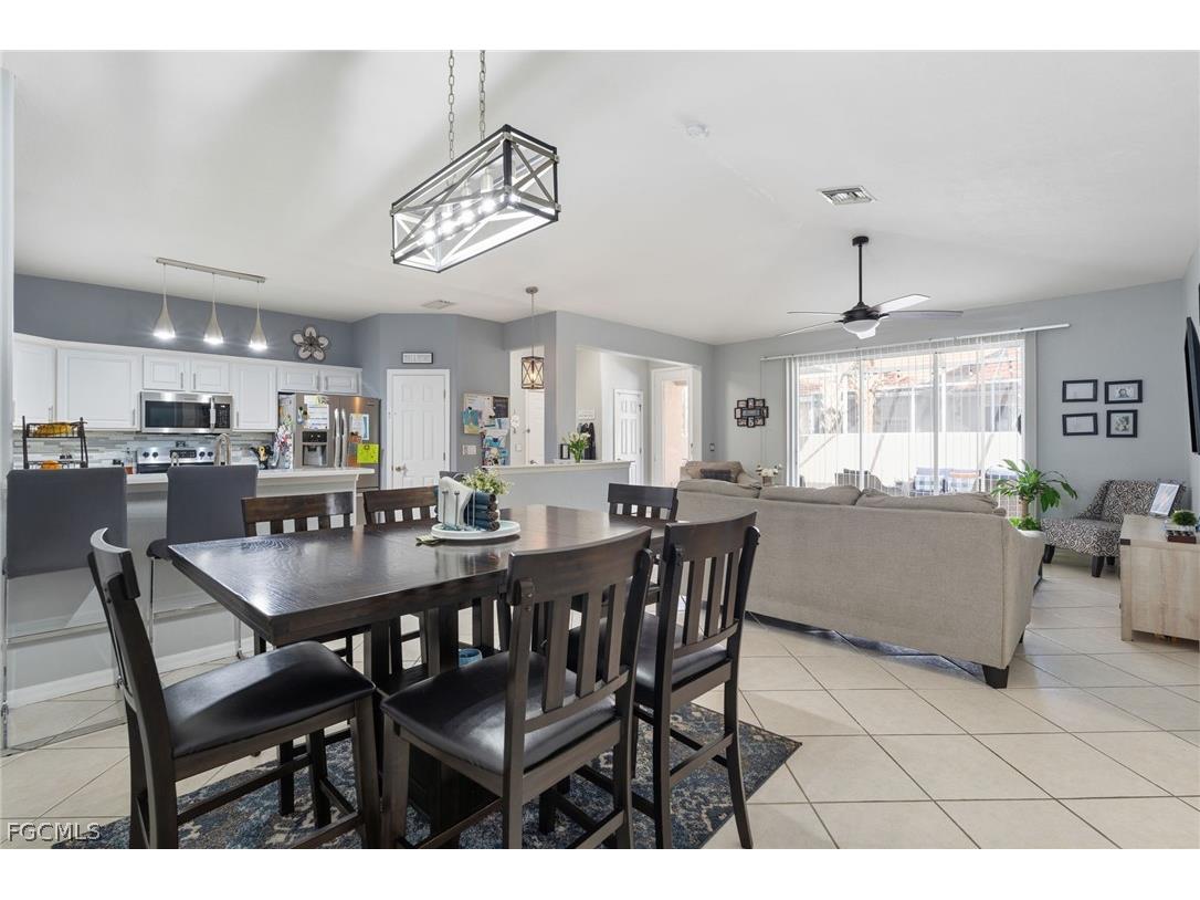 3931 Recreation Lane Naples FL 34116 2026013960 image10