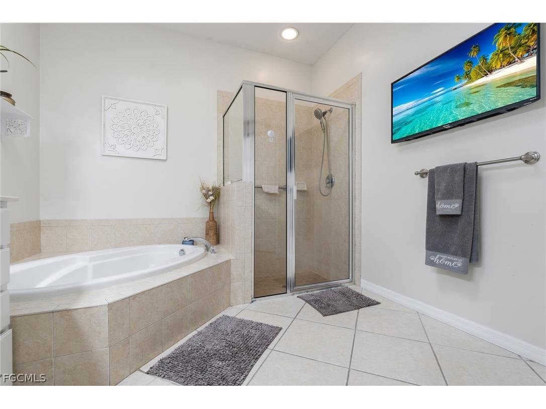 3931 Recreation Lane Naples FL 34116 2026013960 image14