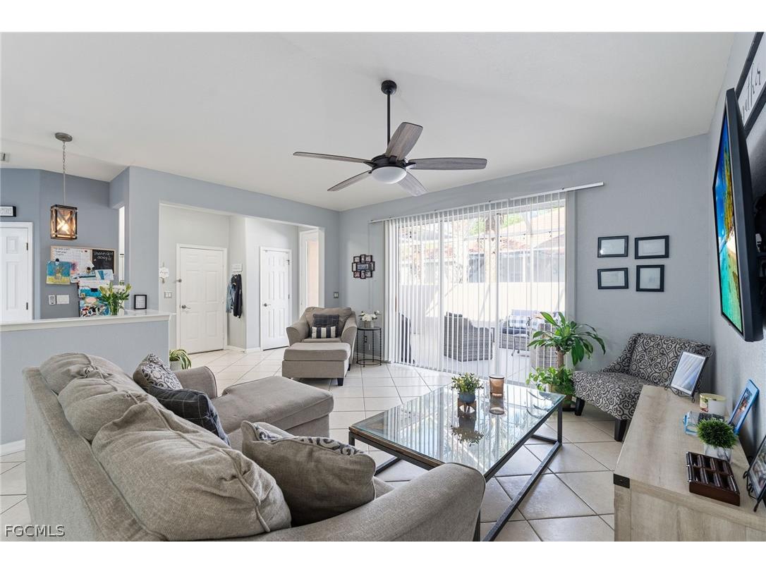 3931 Recreation Lane Naples FL 34116 2026013960 image6