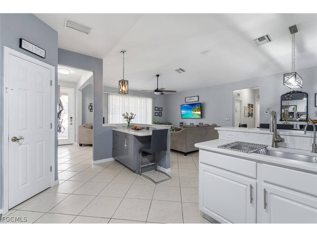 3931 Recreation Lane Naples FL 34116 2026013960 image7