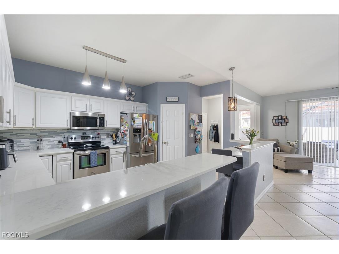 3931 Recreation Lane Naples FL 34116 2026013960 image8