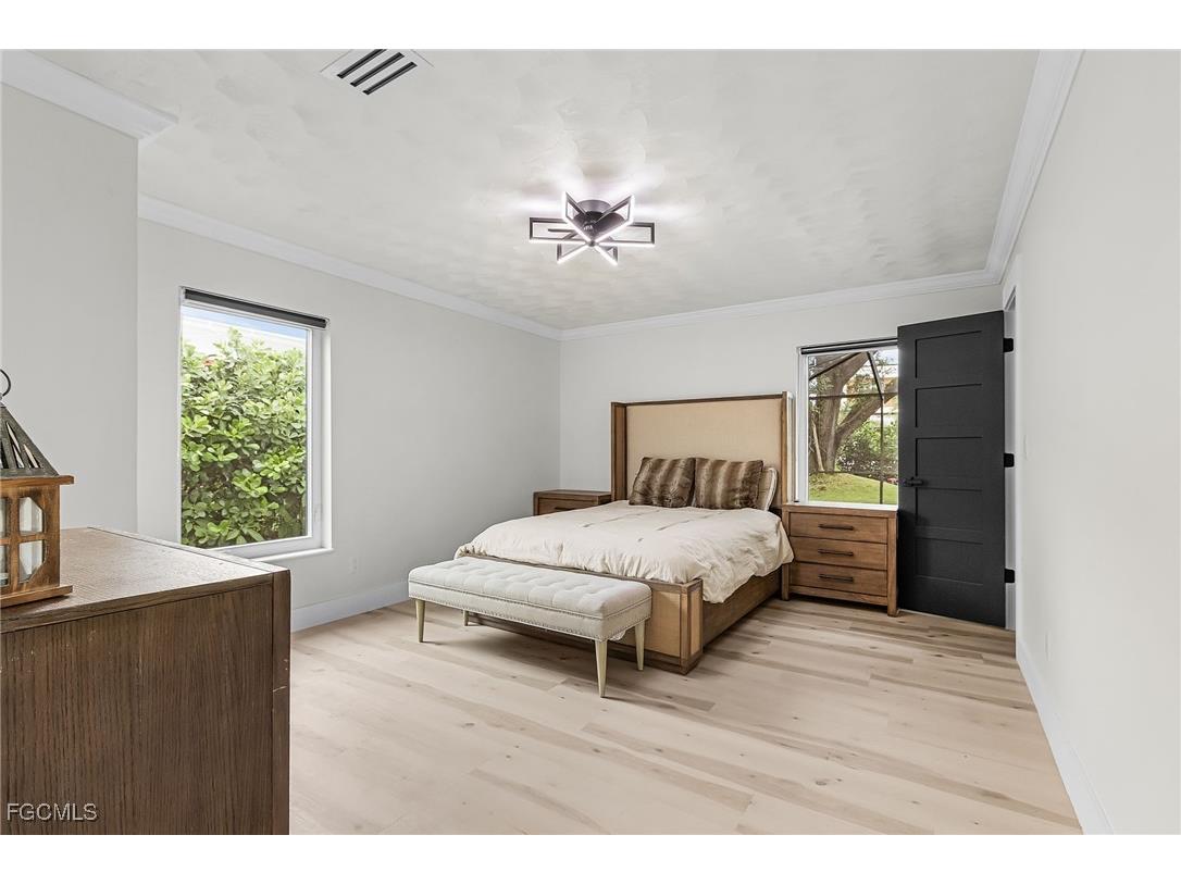 3931 W Riverside Drive Fort Myers FL 33901 2025009823 image22