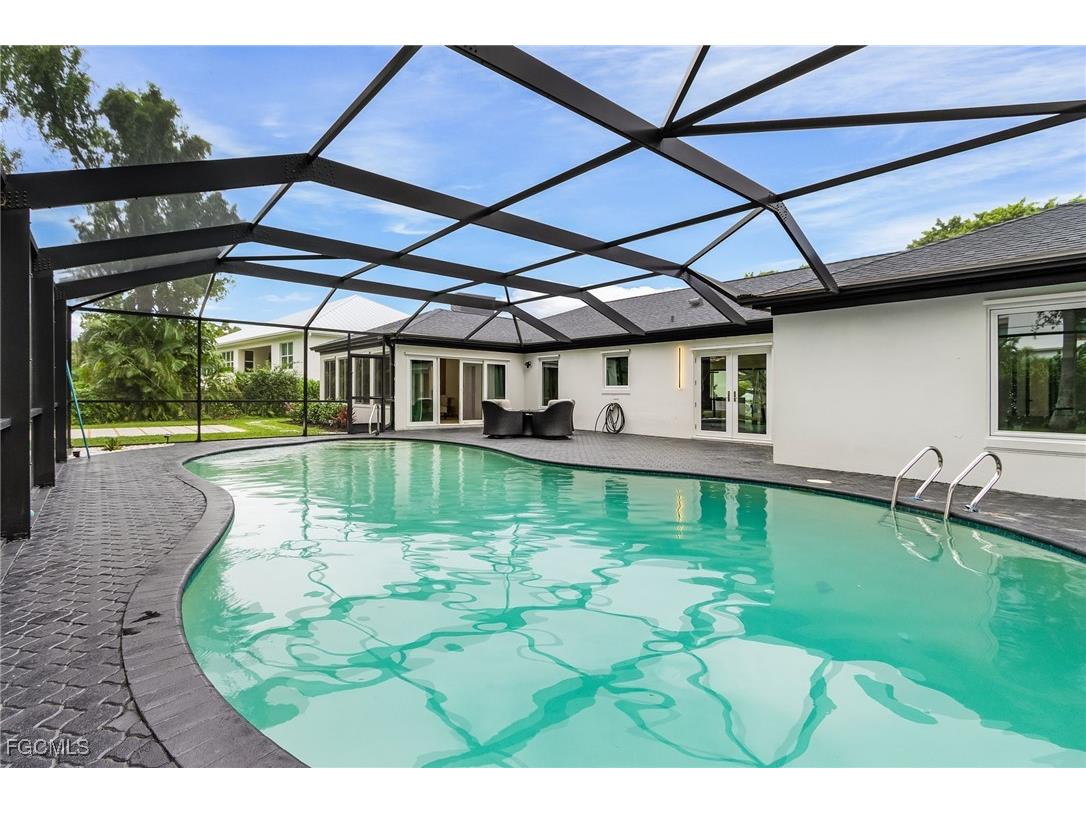 3931 W Riverside Drive Fort Myers FL 33901 2025009823 image32