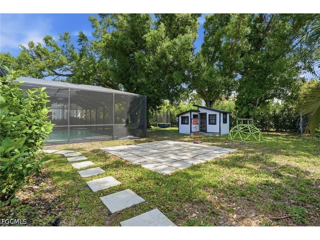 3931 W Riverside Drive Fort Myers FL 33901 2026014512 image46