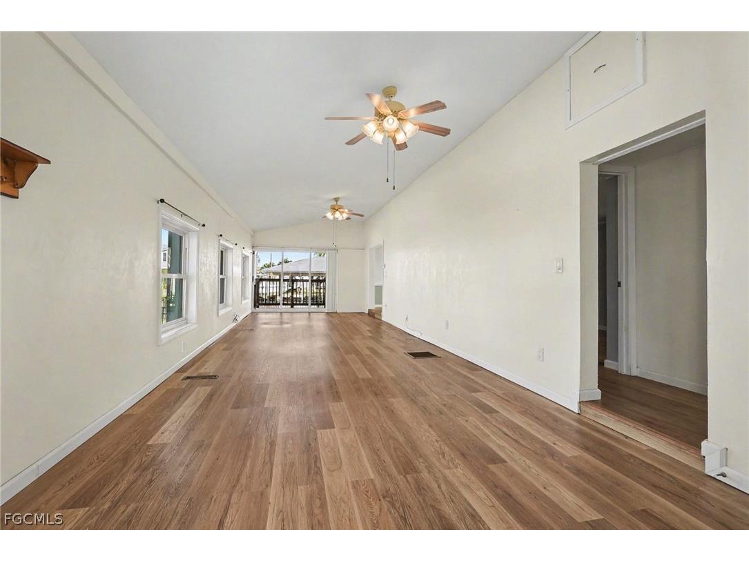 3932 Phoenix Drive Saint James City FL 33956 2026012849 image5