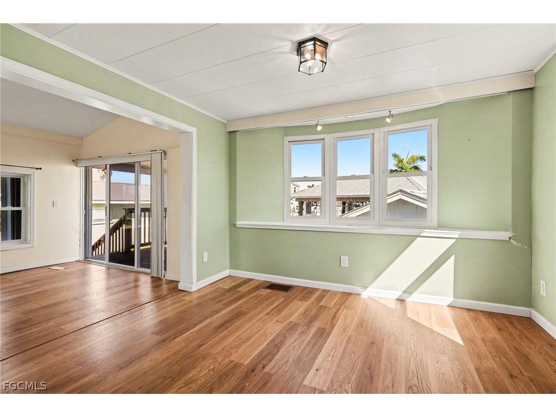 3932 Phoenix Drive Saint James City FL 33956 2026012849 image6