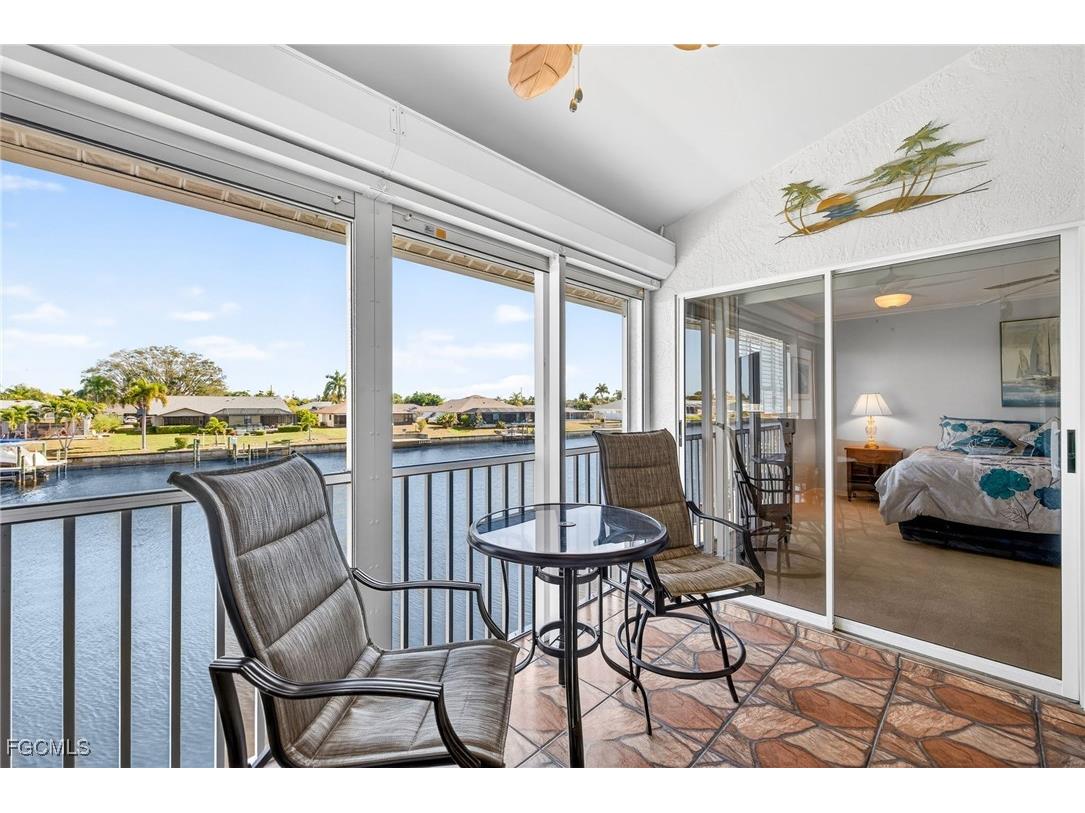 3933 SE 11th Place #208 Cape Coral FL 33904 2026000481 image1
