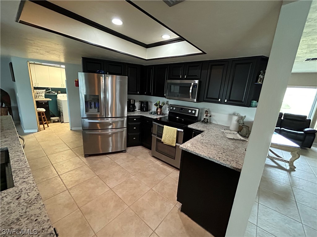 3934 SE 19th Avenue Cape Coral FL 33904 223020599 image1