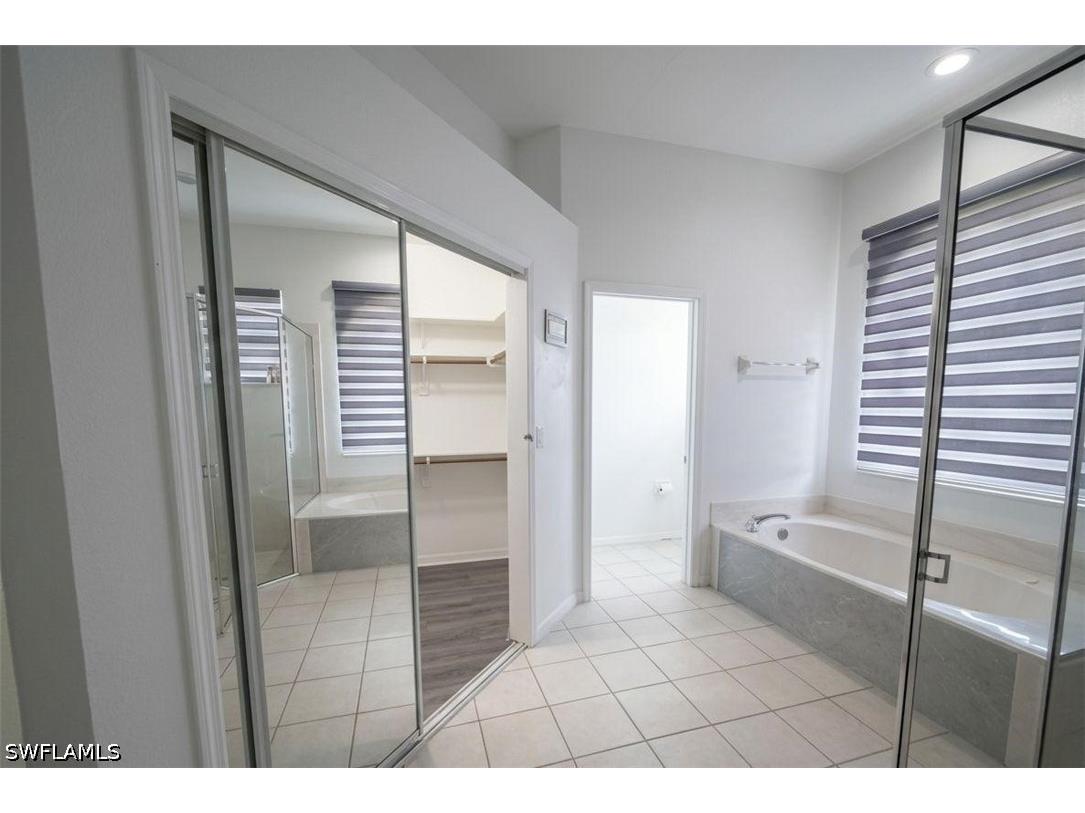 3935 10th Avenue NE Naples FL 34120 226015027 image11