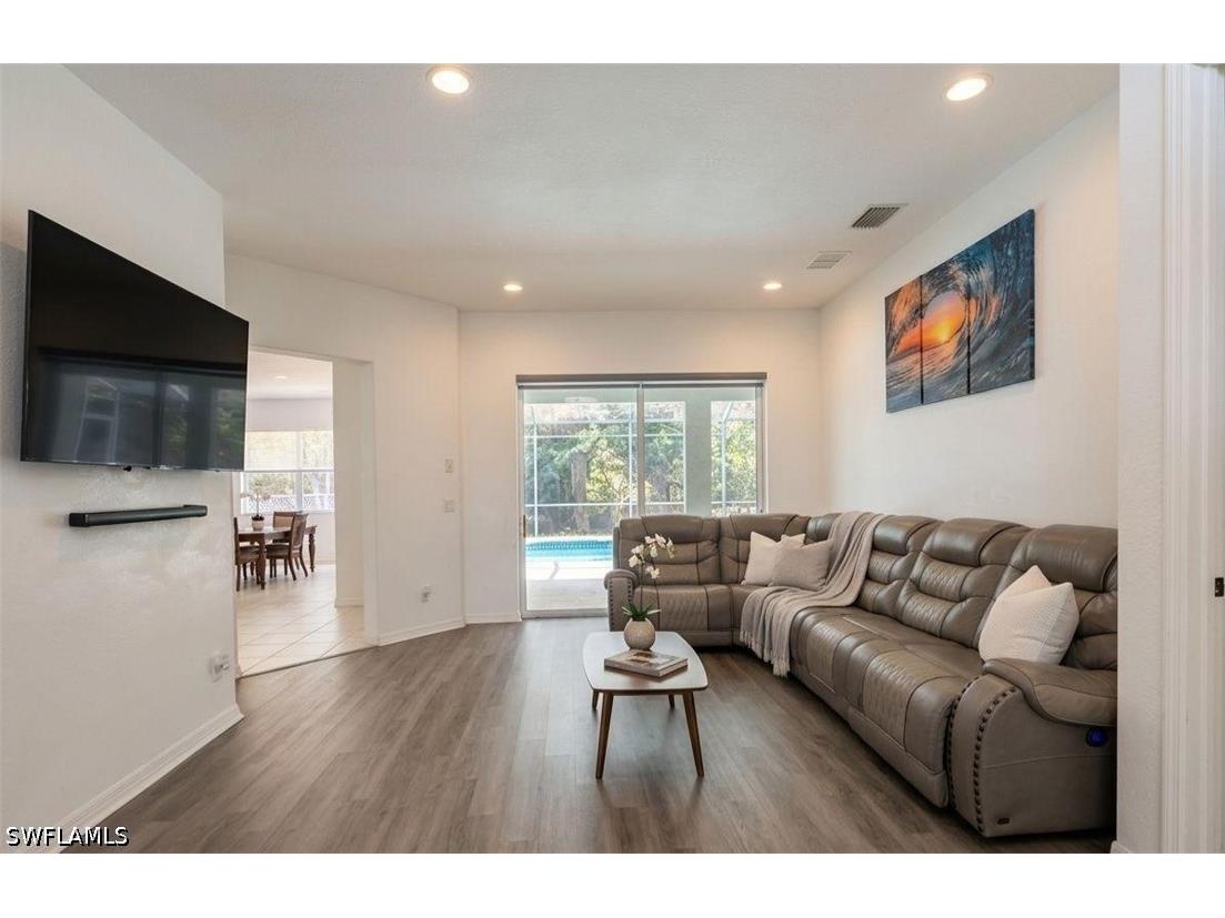 3935 10th Avenue NE Naples FL 34120 226015027 image3